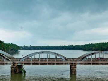 ആലുവ മാർത്താണ്ഡവർമ പഴയ പാലം ഒക്ടോബർ 28 മുതൽ നവംബർ 6 വരെ അടയ്ക്കുന്നതുമായി ബന്ധപ്പെട്ട ഗതാഗത നിയന്ത്രണം